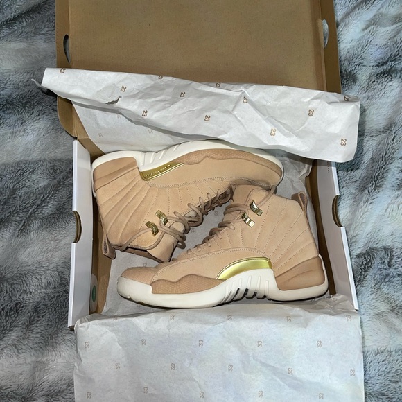 retro 12 vachetta tan